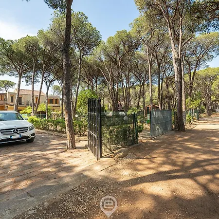 Domu Nicchedda Fort Village